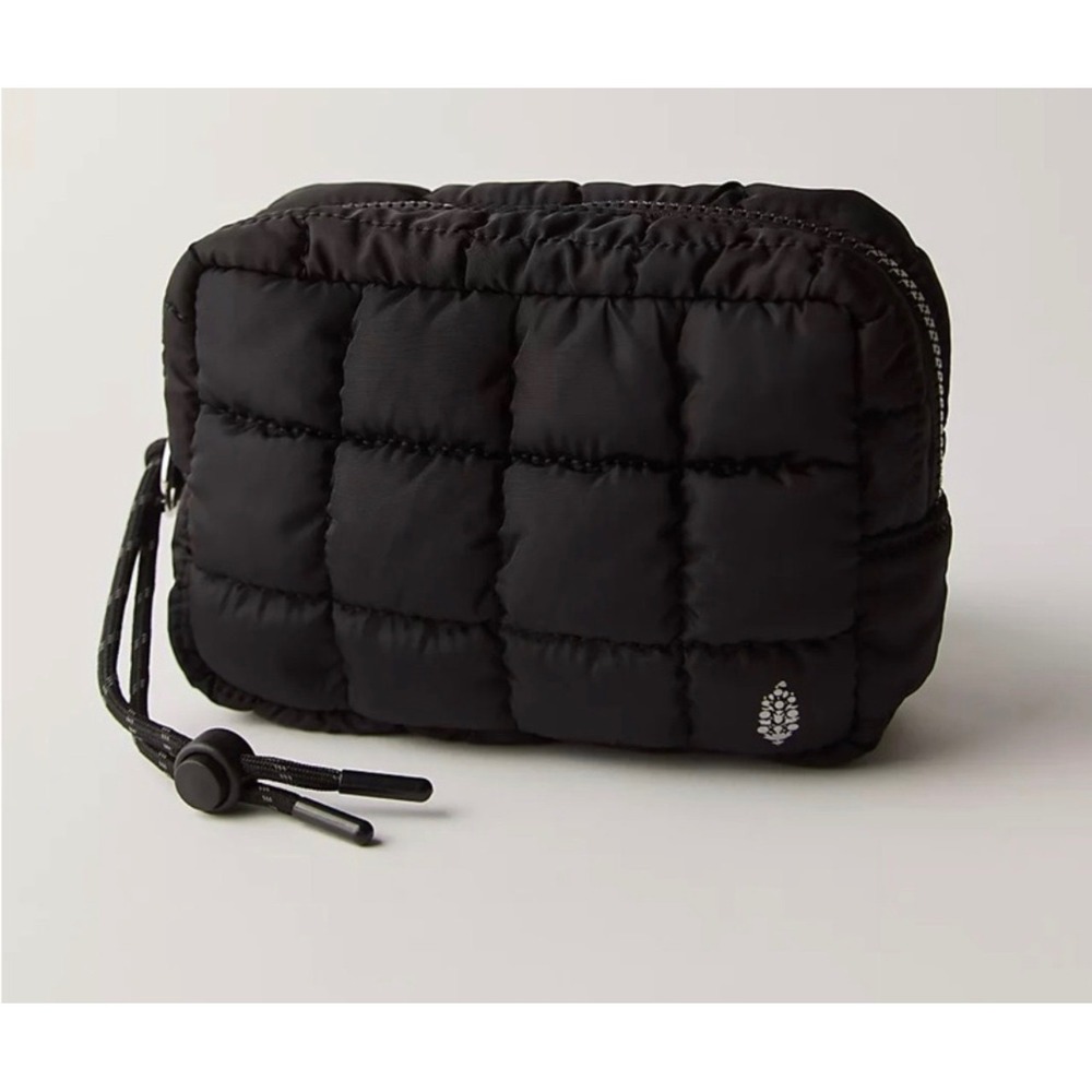 Free People FP Movement Quilted Mini Case Puffer Pouch Black Nylon Wristlet NWOT